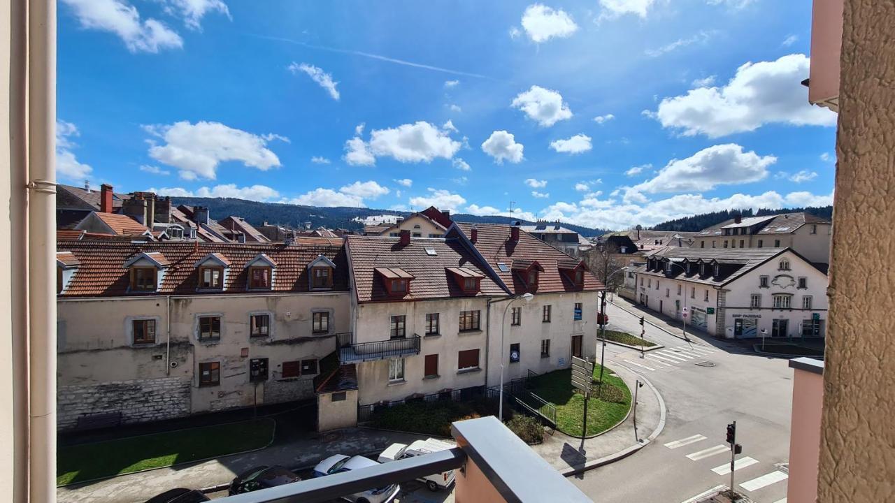 Le P'Tit Saint-Pierre - Centre Ville - Parking Pontarlier Exterior photo